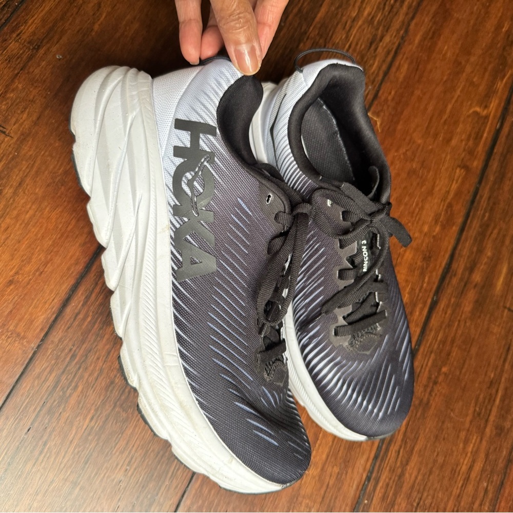 SALE!!! Hoka Navy/Black Athletic Shoes women size 6 Medium - Picture 2 of 8